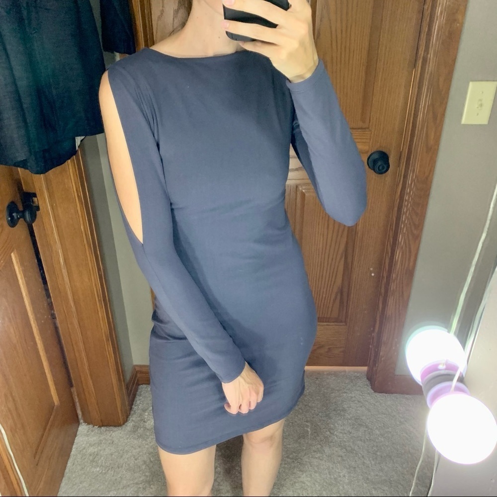 Susana Monaco Cold Shoulder Bodycon Dress - Picture 3 of 7